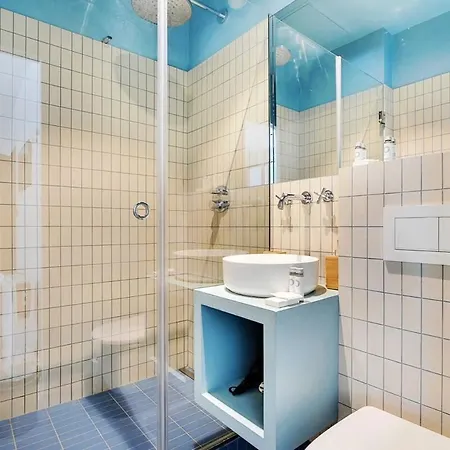 Amazing Place 2br 6p - Marais Republique * Parigi